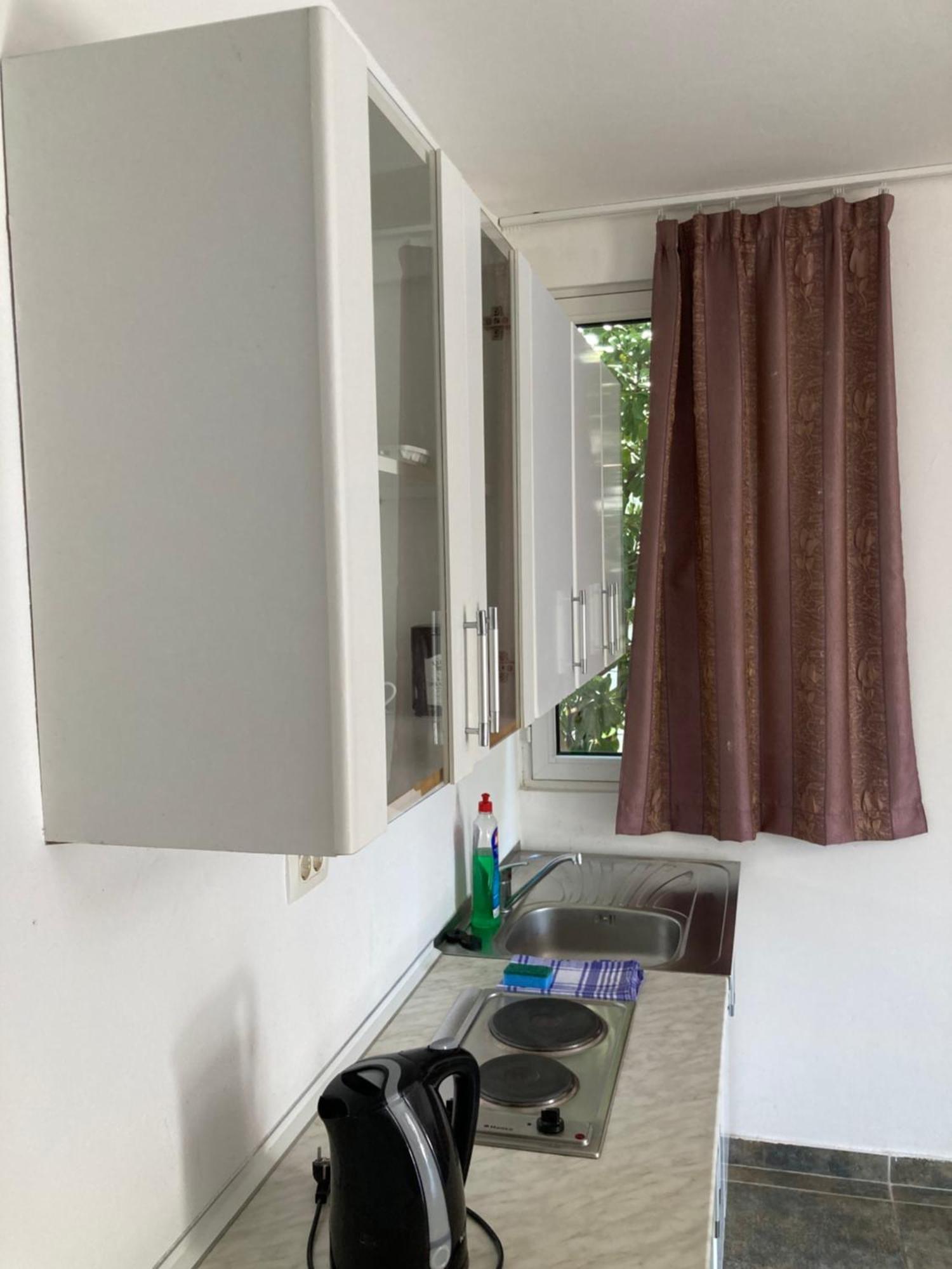 Mijovic Apartment Budva