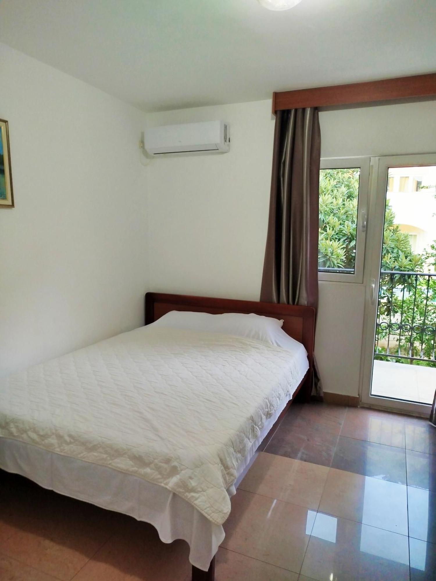 Mijovic Apartment Budva
