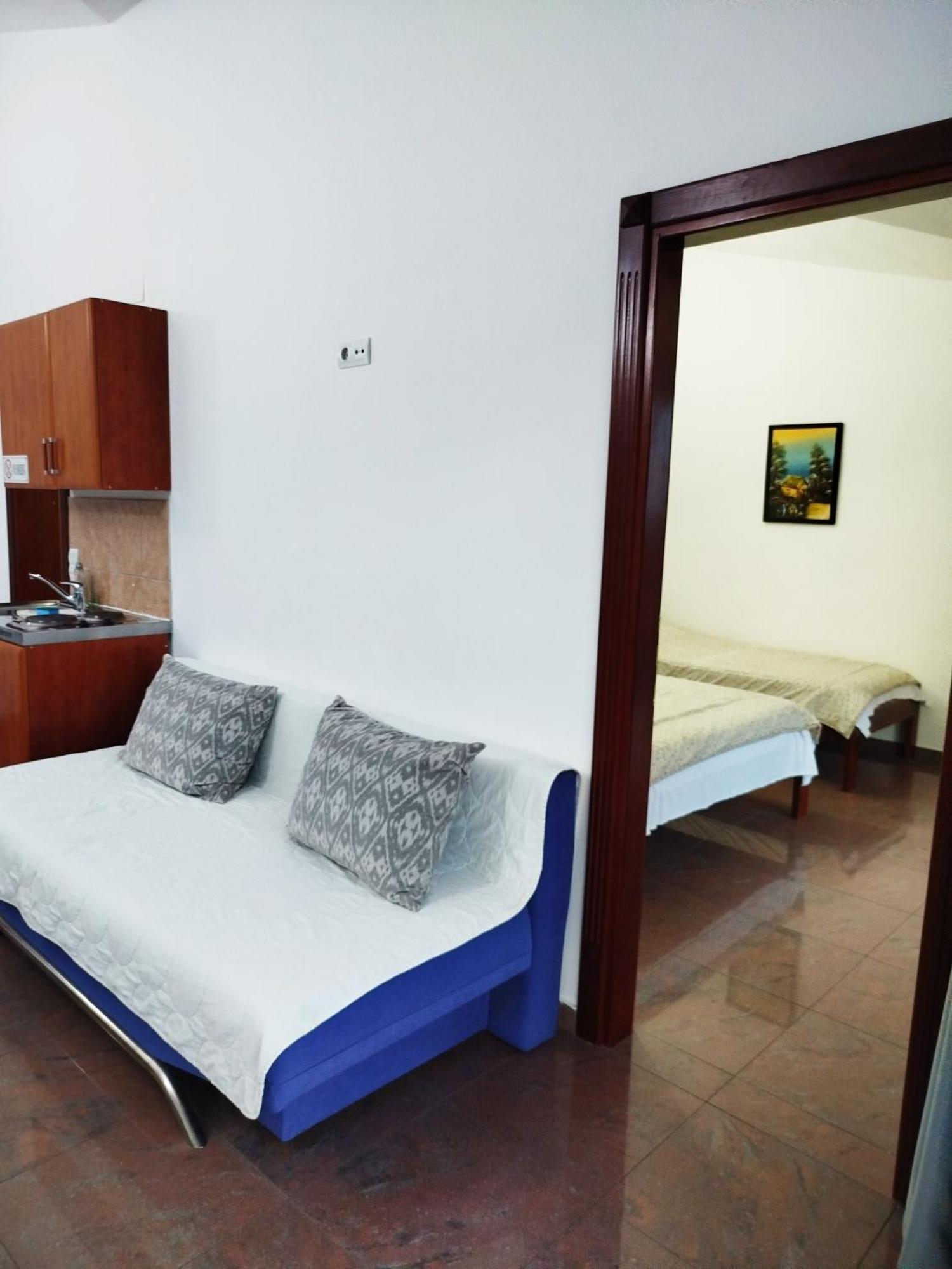 Mijovic Apartment *